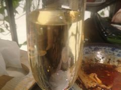 原装进口香槟-舌尖上的食缘花园主题餐厅