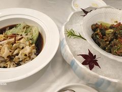 -品海楼·大连海胆锅贴馆(东港店)