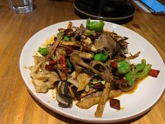 -十三式重庆江湖菜(金茂览秀城店)