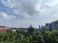 -岭南和园