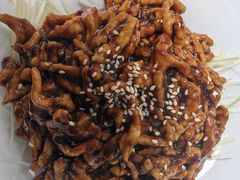 -满江红四季餐厅 · 国家五钻级酒家(新纪元大酒店店)