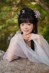-一揽芳华汉服旗袍体验馆(拙政园店)