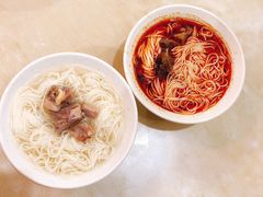 -宝华园百年老字号烧麦