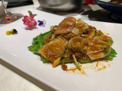 xo醬炒象拔蚌-皇朝会.经典传统粤菜(外滩店)