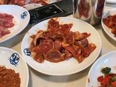 -爱客得牛排海鲜烤肉·火锅自助(春熙路黑金好店)