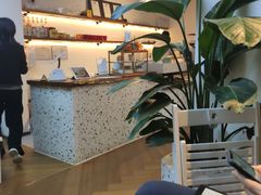 -Line 咖啡(石厦花园店)