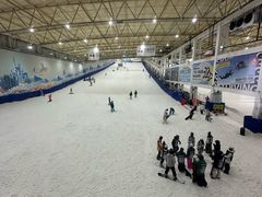 -乔波室内滑雪场