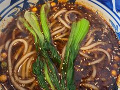 特制酸辣粉-头壹号  羊汤·饸饹面·大油条(嘉华店)