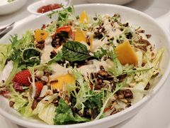 -马克西姆俄罗斯餐厅(通亚街店)