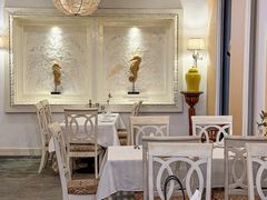 -成桂西餐厅·42年的味道(五大道疙瘩楼店)