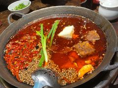 -四小区火锅·巷子里的重庆火锅(花照壁店)