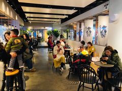 大堂-喜茶(上海正大广场店)