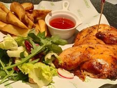 -JINNS锦时 steak&pizza(浸信会礼拜堂旧址店)