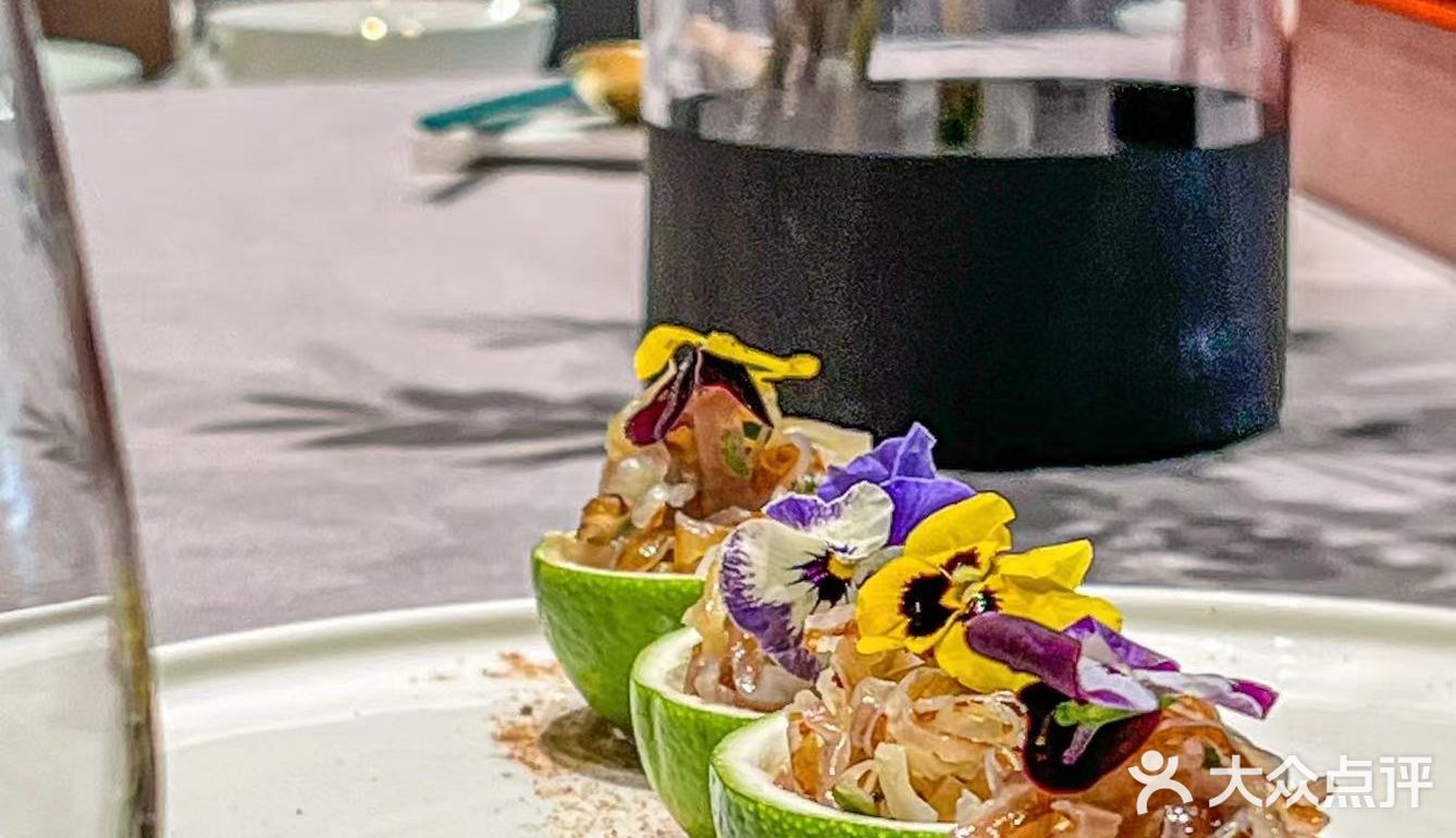 “只要jiao”嘦大肚皮｜吃这家店还能学会个生僻字