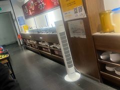 -尚尚仙·酸汤猪手·猪肚鸡火锅(华联万柳购物中心店)