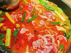 -贵厨酸汤牛肉(花果园国际中心店)