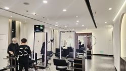 -SWANK SALON