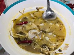 -溪雨观酸菜鱼(莘松路店)