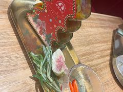 -秘密旅行Bonjour(黑金冠 江南西店)