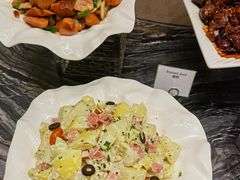 -上海齐鲁万怡大酒店·辣椒屋咖啡厅