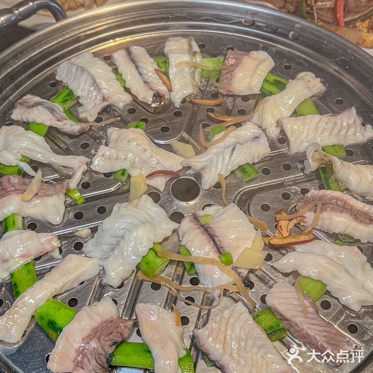 终于吃上这口上了央视的顺德桑拿鱼拉!成都的宝贝冲!