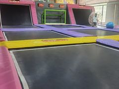 -华夏文旅西安度假区