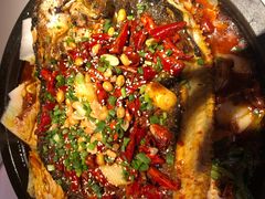 -鸣记脆皮烤鱼·海鲜烤鱼(三八广场店)