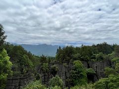 -梭布垭石林景区