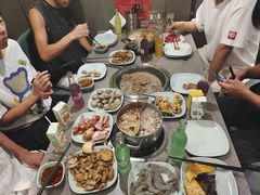 -金滏山烤肉·海鲜·火锅自助餐厅(襄阳万达店)