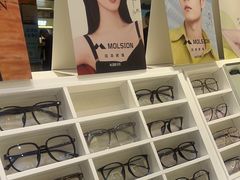 -沫芮眼镜·蔡司官方授权店(人民广场店)