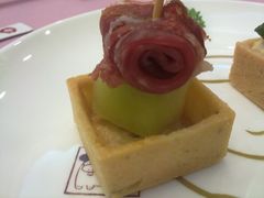 20120116429-上海尊茂酒店