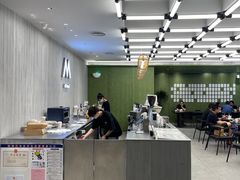 -M Stand(南京紫峰大厦店)