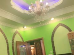 -维吾尔餐厅(宜山路店)