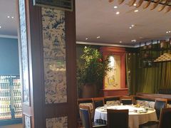 -八府香鸭·啫啫煲(华山路店)