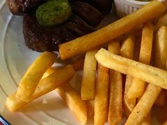 -羽深肉铺 Steak & Wine