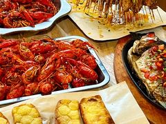 -郑记•不夜城烧烤•龙虾•虾蟹(黄鹤楼店)
