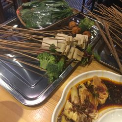 临汾火锅串串：舌尖上的文化盛宴