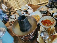-七步香云南山里菜(昆明老街店)