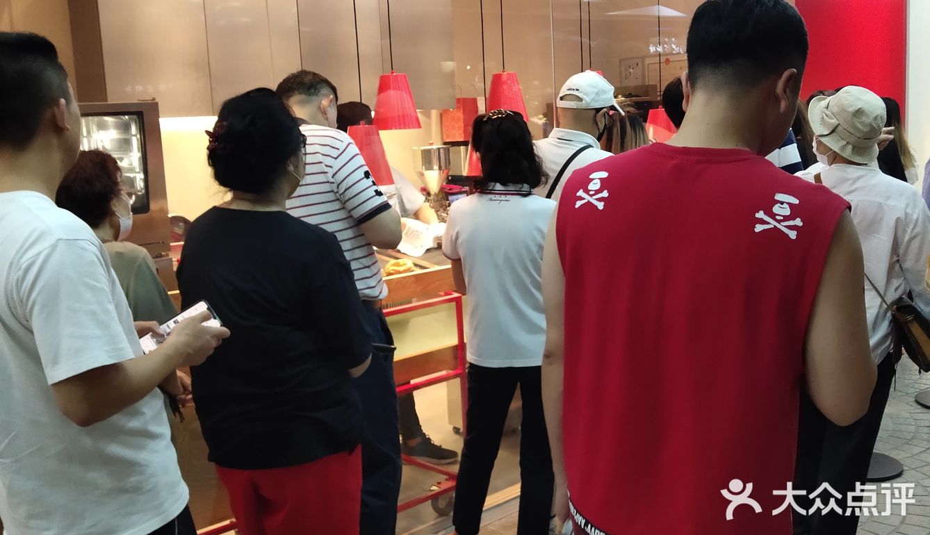 看苹果树上的苹果派[加油]