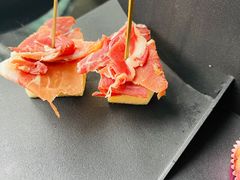 -圣丰索菲特·马T尼大堂吧