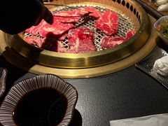 -铭牛烧肉·和牛海鲜自助(高新月牙湖店)