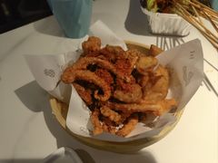 -江边城外烤全鱼(世茂广场店)