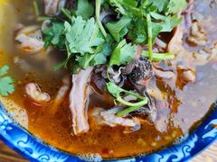 -白老大羊杂碎稍麦