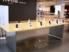 -华为授权体验店(中山公园来福士)