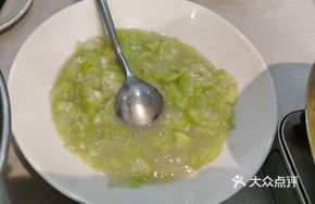 Xiang-style Loofah Stir-fry