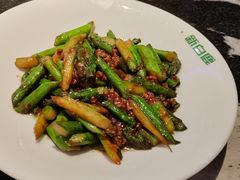 -新白鹿餐厅(百联中环店)