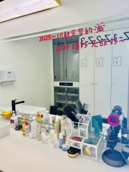 -张小熊连锁轻医美