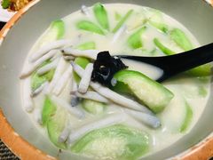 圣瓜上汤浸沙虫-香山家宴