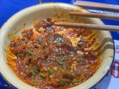 -马路边边串串香(苗栗路店)