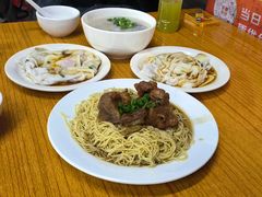 -河记肠粉店